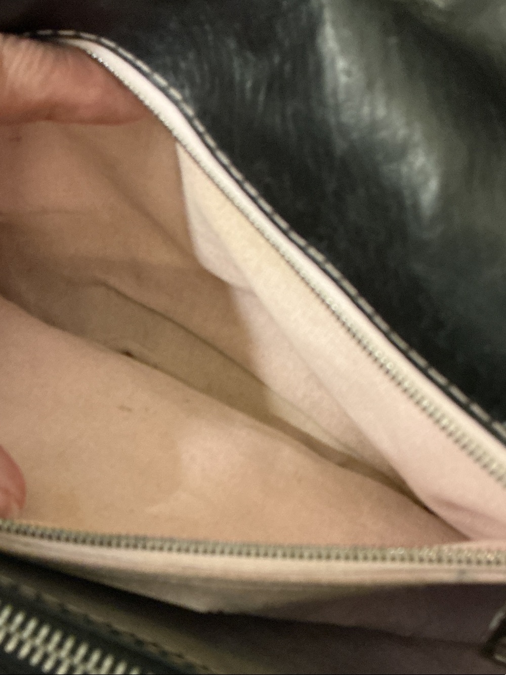 Marc Jacobs Vintage Black Leather Double-Handle Shoulder Bag Pink Stitching - Picture 11 of 13